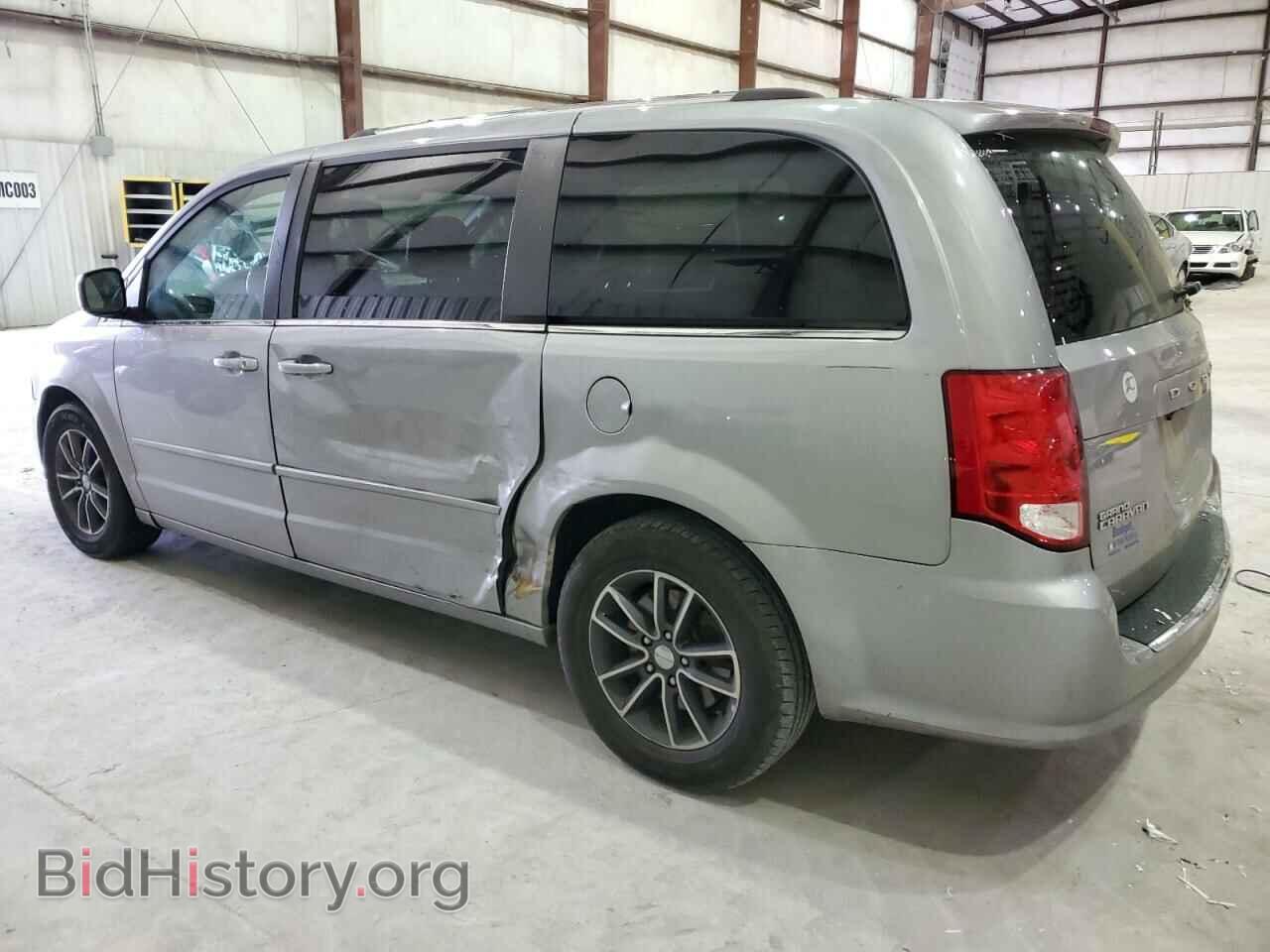2017 DODGE CARAVAN - VIN: 2C4RDGCG7HR672135 - Фото 2