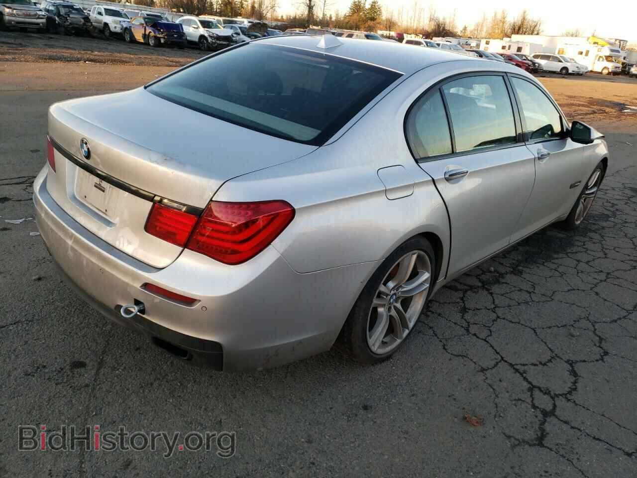 2012 BMW 7 SERIES - VIN: WBAKB8C55CC962481 - Фото 4