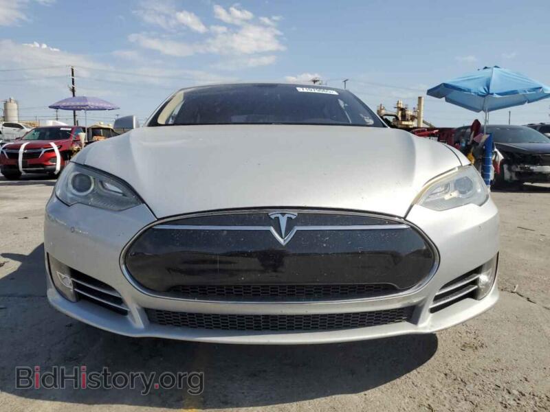2013 Tesla MODEL S (VIN 5YJSA1CG1DFP18328) — фото 5 из 14