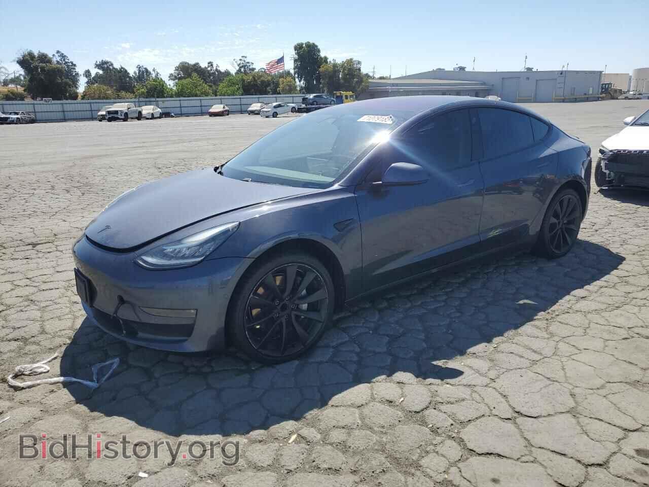 Фотография 5YJ3E1EA9JF020028 - TESLA MODEL 3 2018