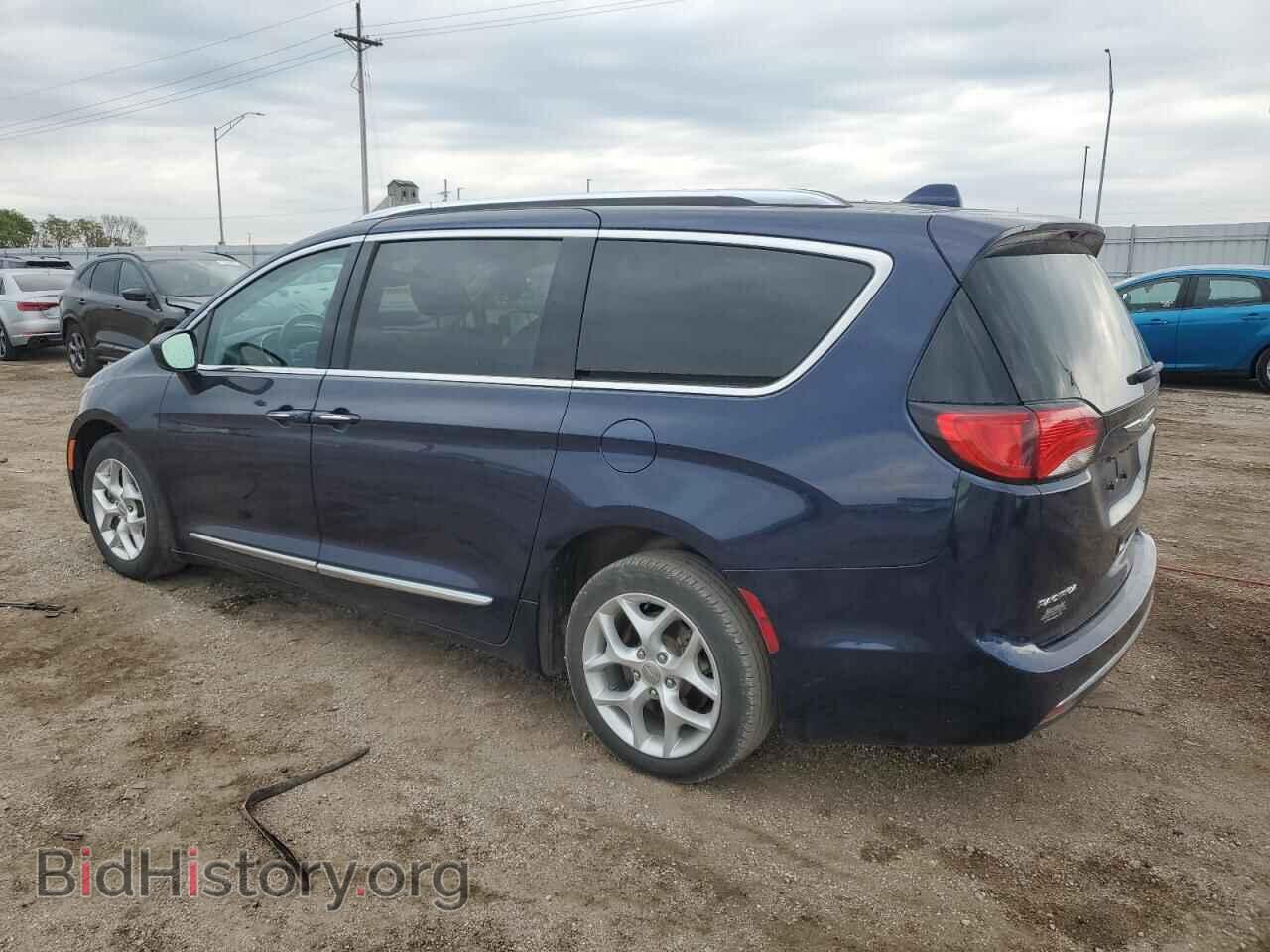 2017 CHRYSLER PACIFICA - VIN: 2C4RC1EGXHR653236 - Фото 2