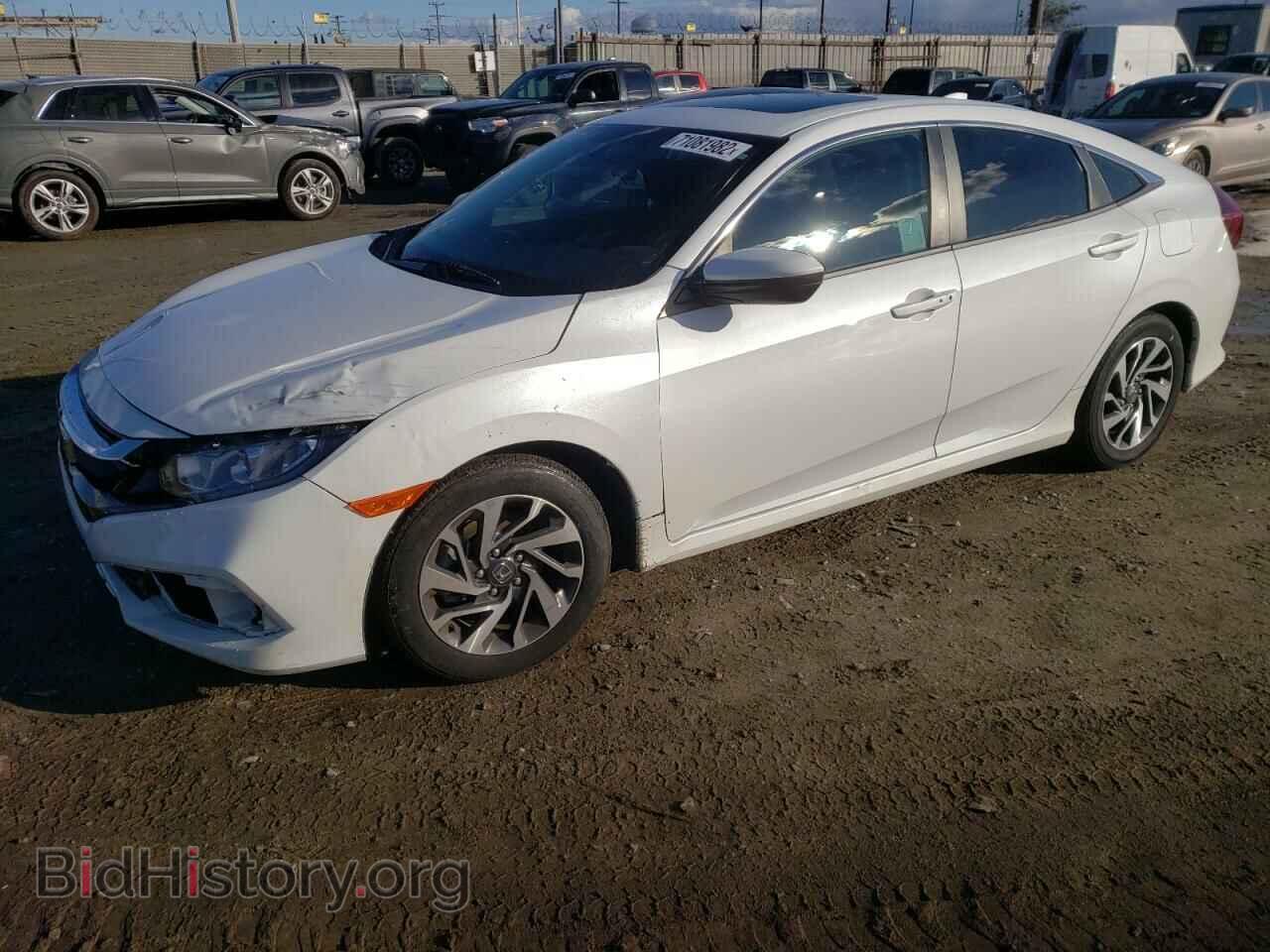 Фотография 2HGFC2F78HH538844 - HONDA CIVIC 2017