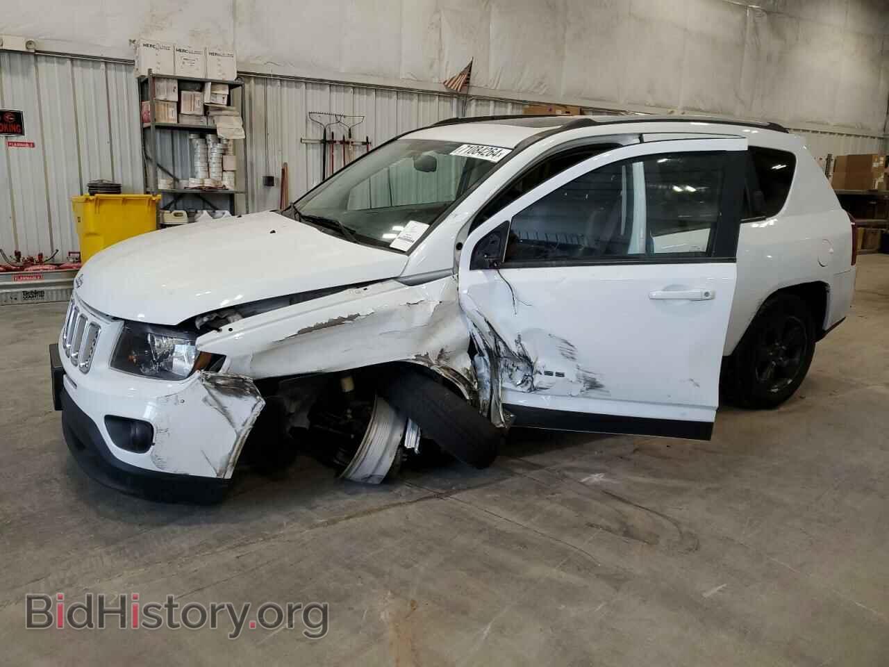 Фотография 1C4NJCEB2GD775370 - JEEP COMPASS 2016