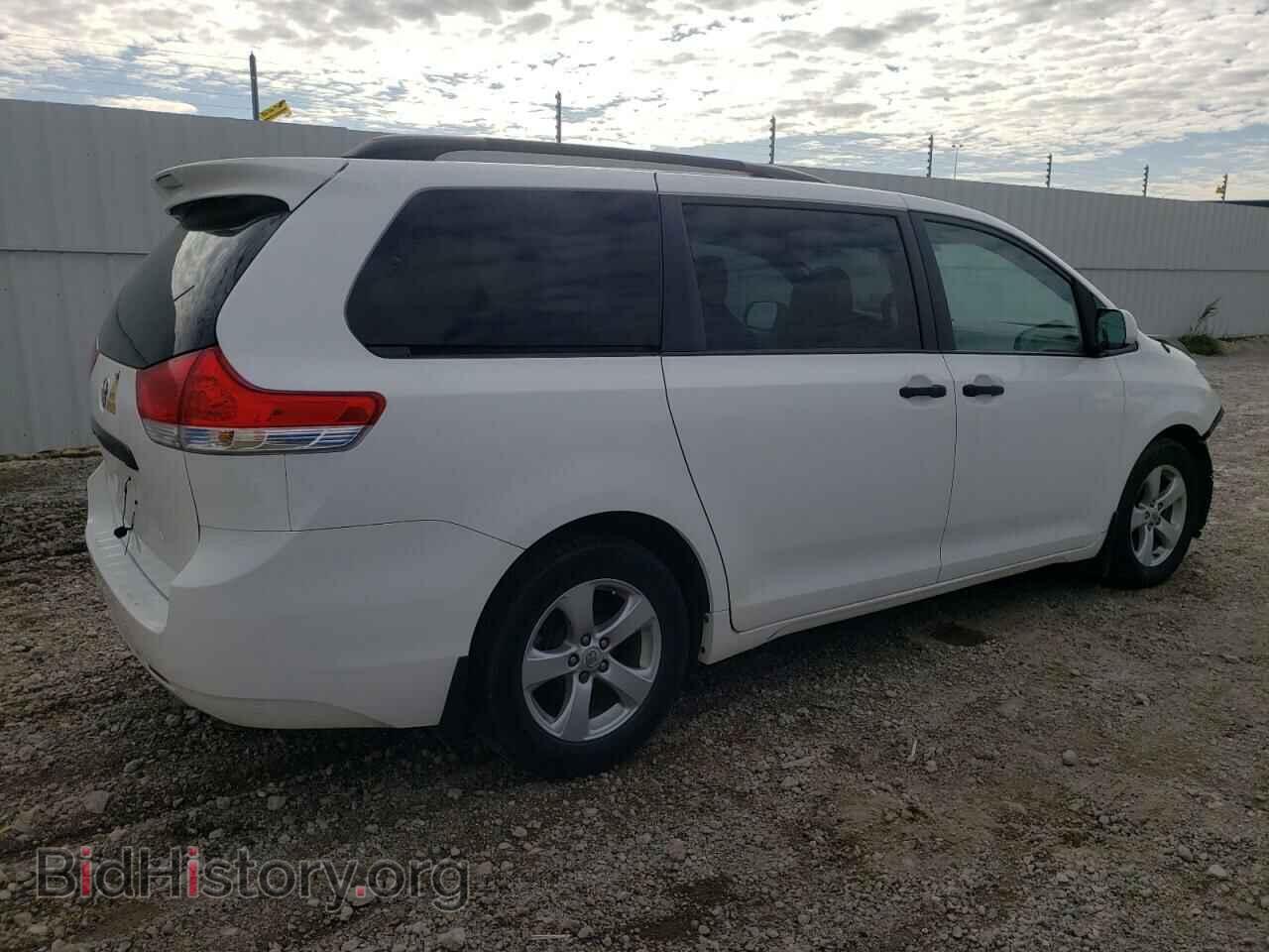 2012 TOYOTA All Models - VIN: 5TDZK3DC8CS251860 - Фото 3