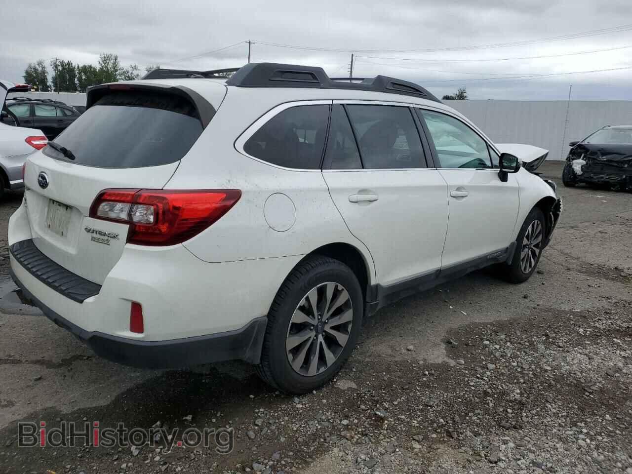 2015 SUBARU OUTBACK - VIN: 4S4BSALC7F3323852 - Фото 3