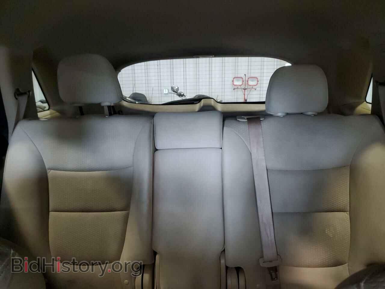 2011 KIA SORENTO - VIN: 5XYKT4A18BG018564 - Photo 10