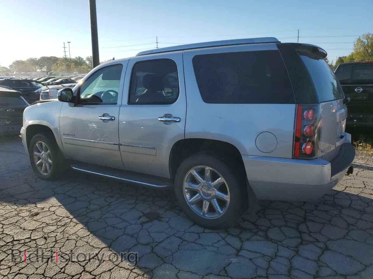 2013 GMC YUKON - VIN: 1GKS2EEF4DR181848 - Фото 2