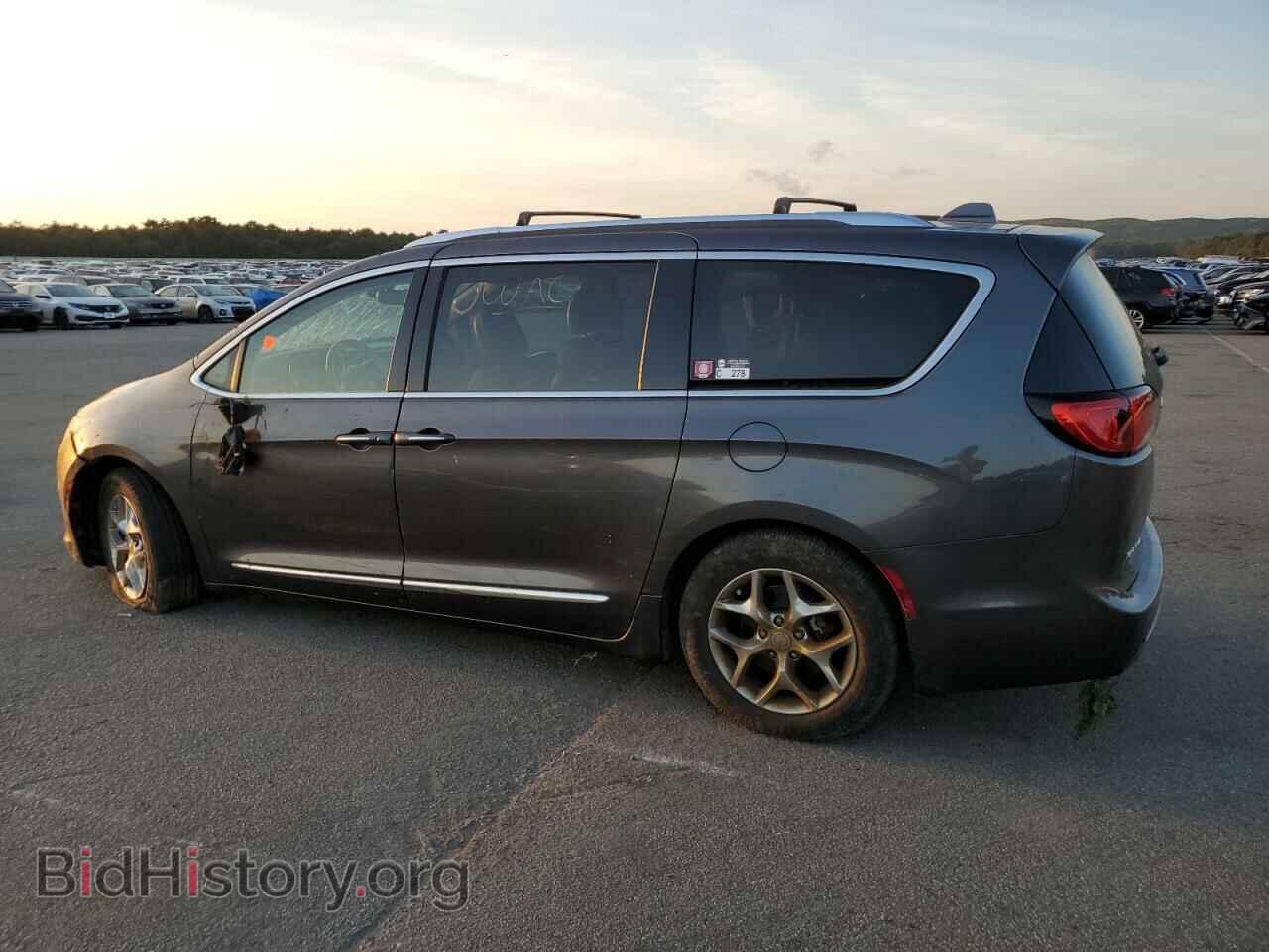 2017 CHRYSLER PACIFICA - VIN: 2C4RC1GG6HR517666 - Photo 2