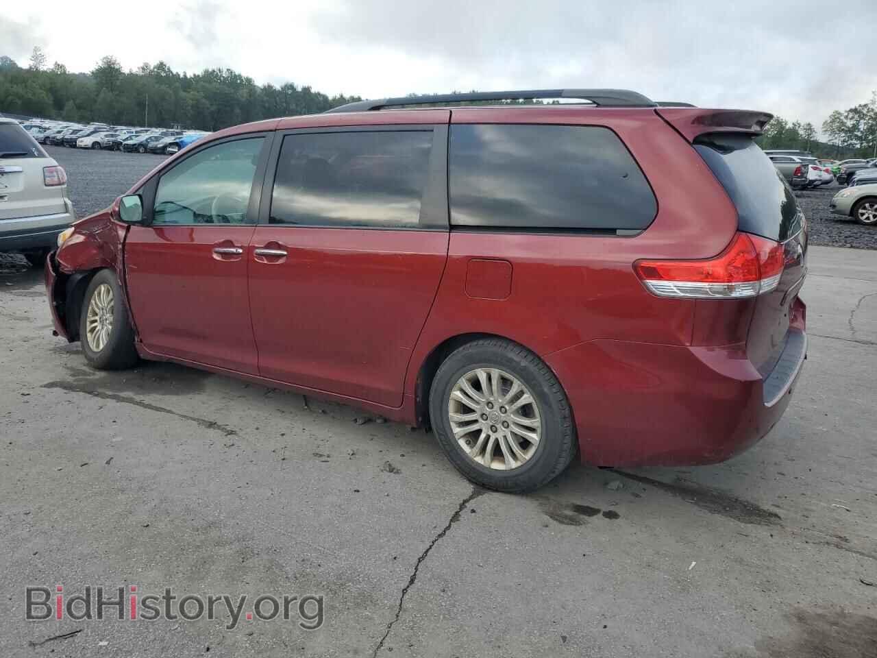 2012 TOYOTA All Models - VIN: 5TDYK3DC4CS267968 - Фото 2