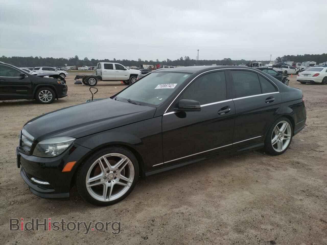 Photo WDDGF5EB7BF645433 - MERCEDES-BENZ C-CLASS 2011