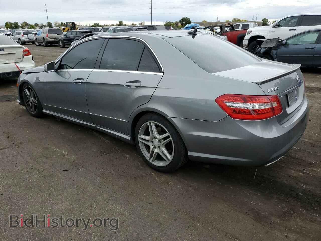 2011 MERCEDES-BENZ E-CLASS - VIN: WDDHF8HB9BA414208 - Фото 2