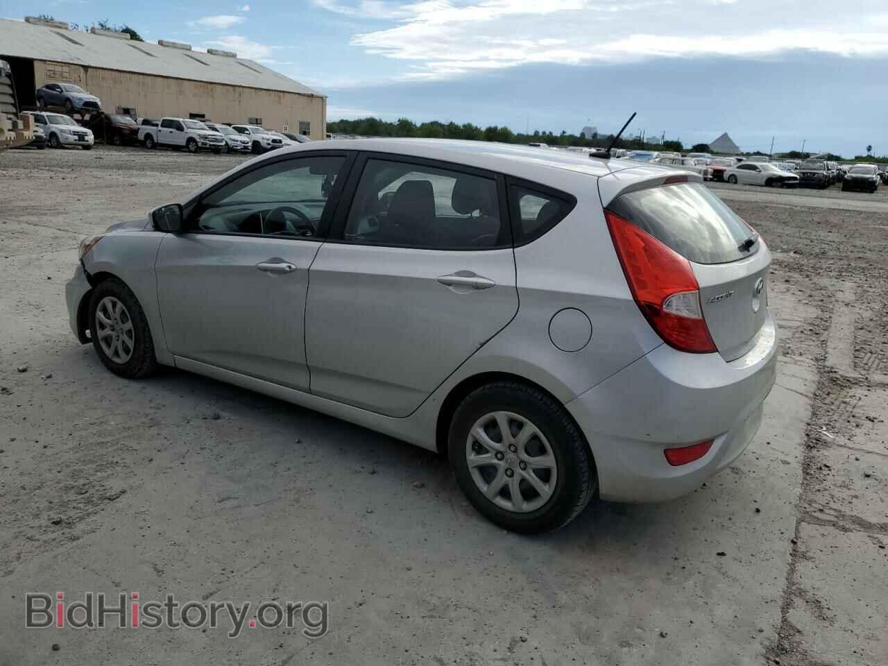 2014 HYUNDAI ACCENT - VIN: KMHCT5AE5EU173987 - Фото 2