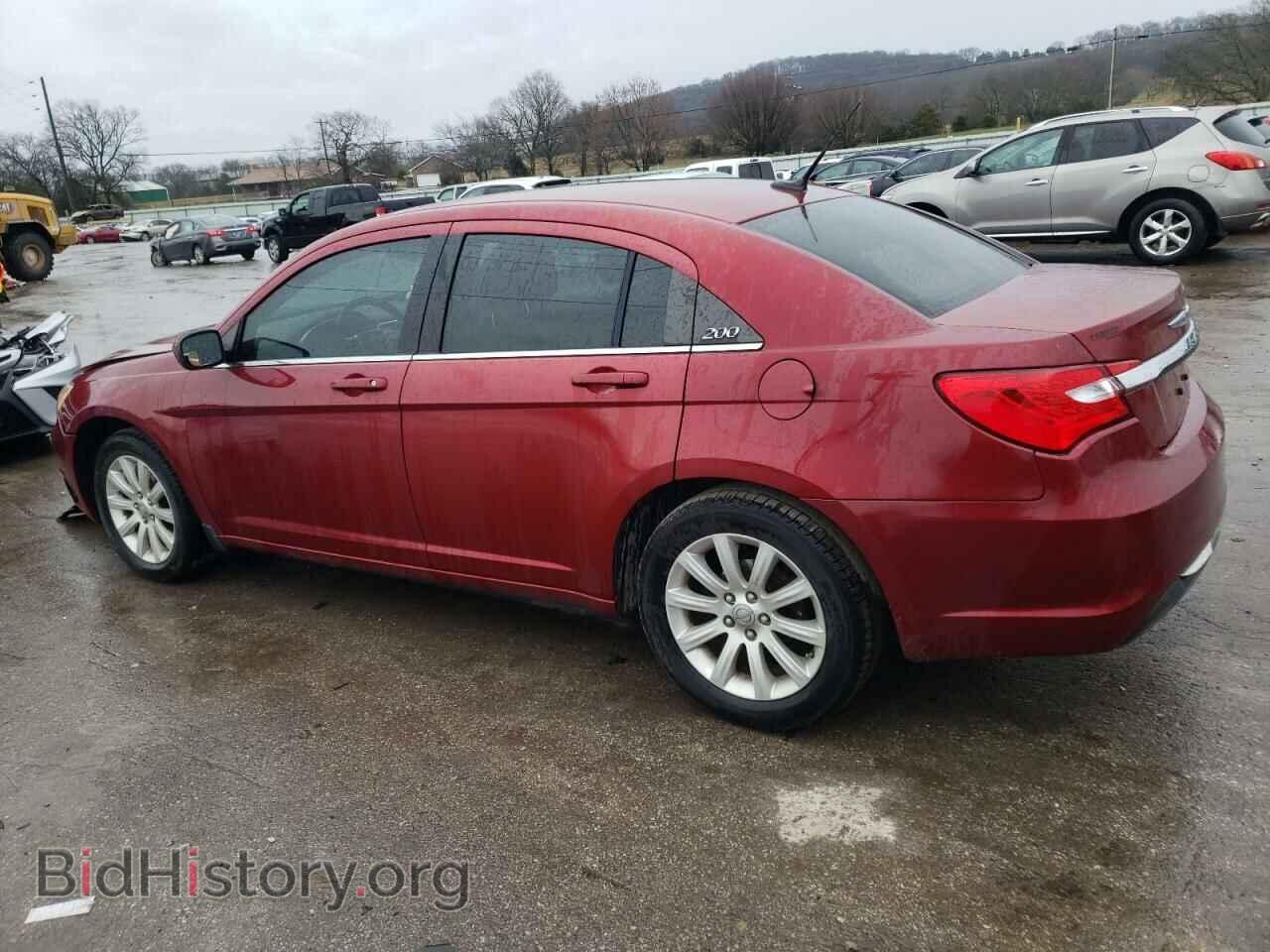 2011 CHRYSLER 200 - VIN: 1C3BC1FB8BN504496 - Фото 2