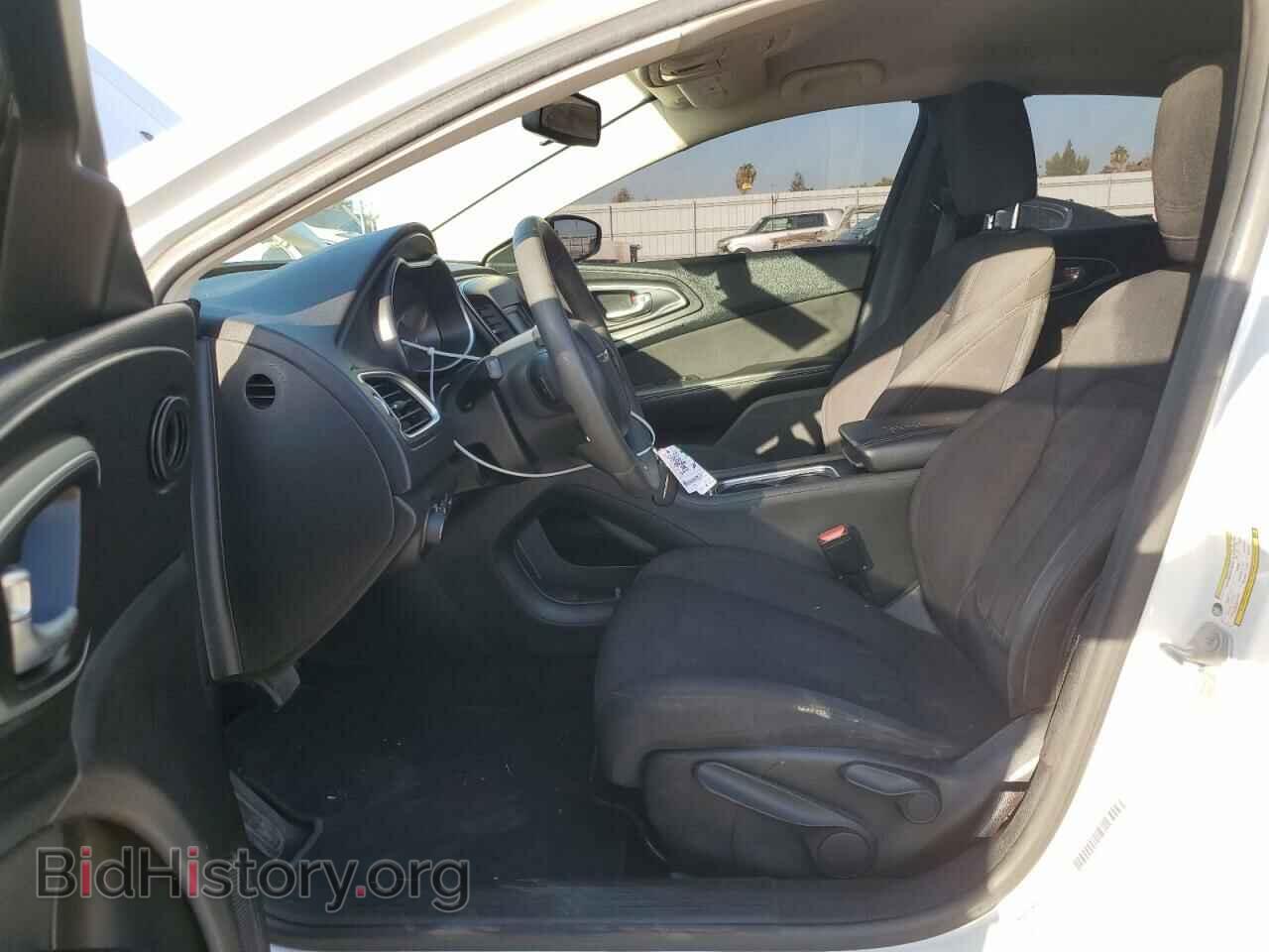 2015 CHRYSLER 200 - VIN: 1C3CCCABXFN637113 - Фото 7
