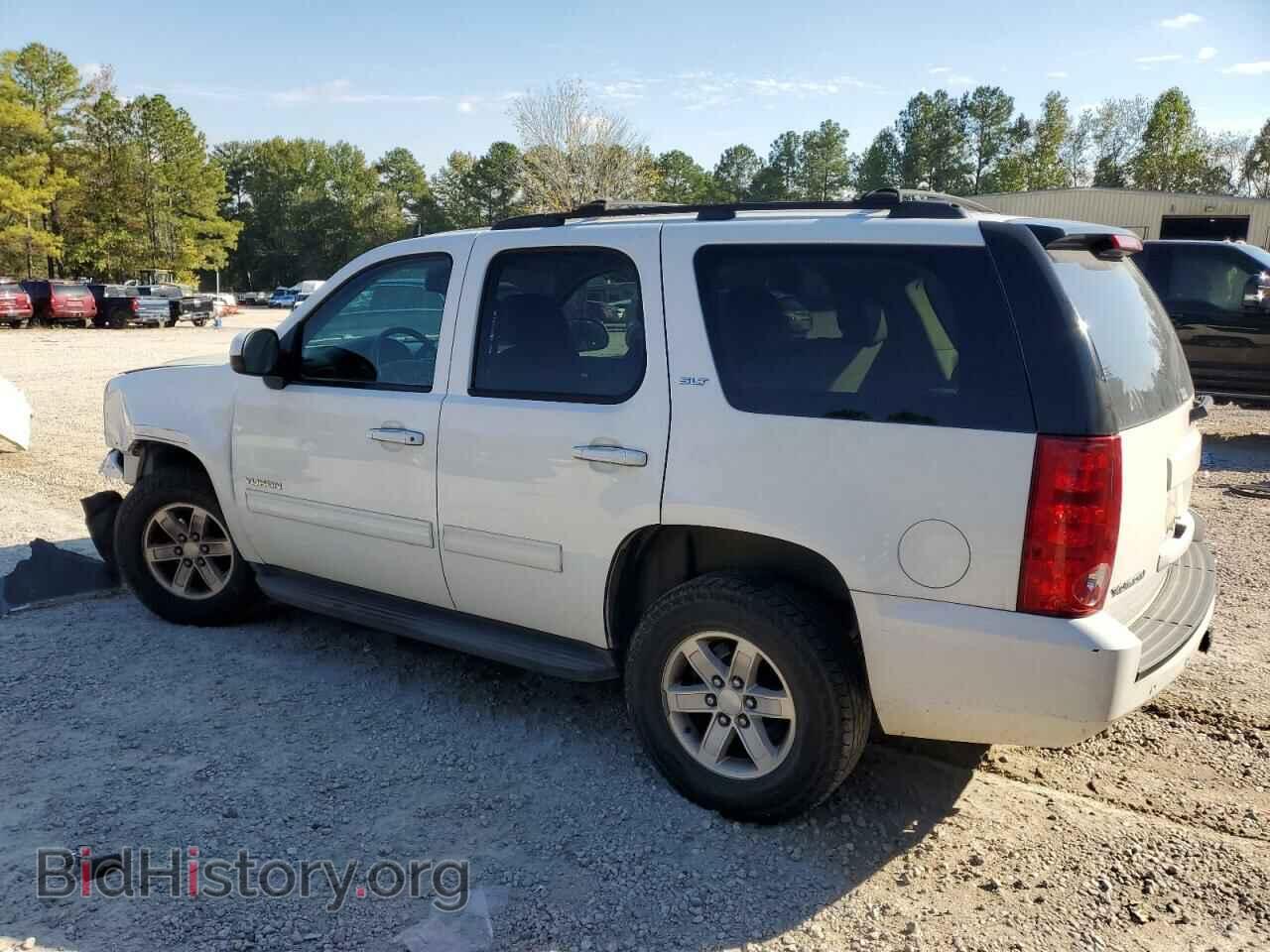 2013 GMC YUKON - VIN: 1GKS1CE0XDR221367 - Фото 2