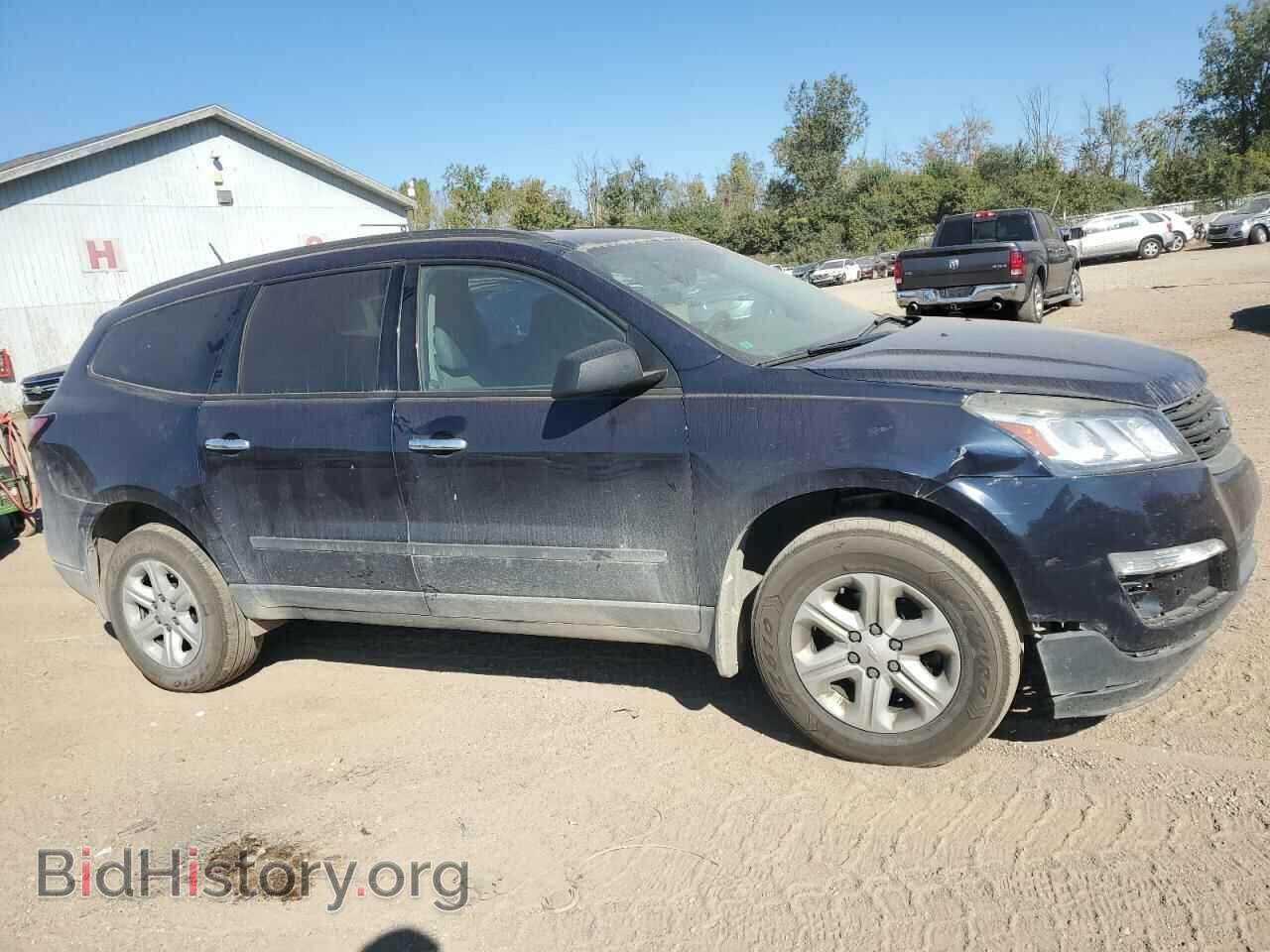 2017 CHEVROLET TRAVERSE - VIN: 1GNKRFED0HJ106202 - Фото 4