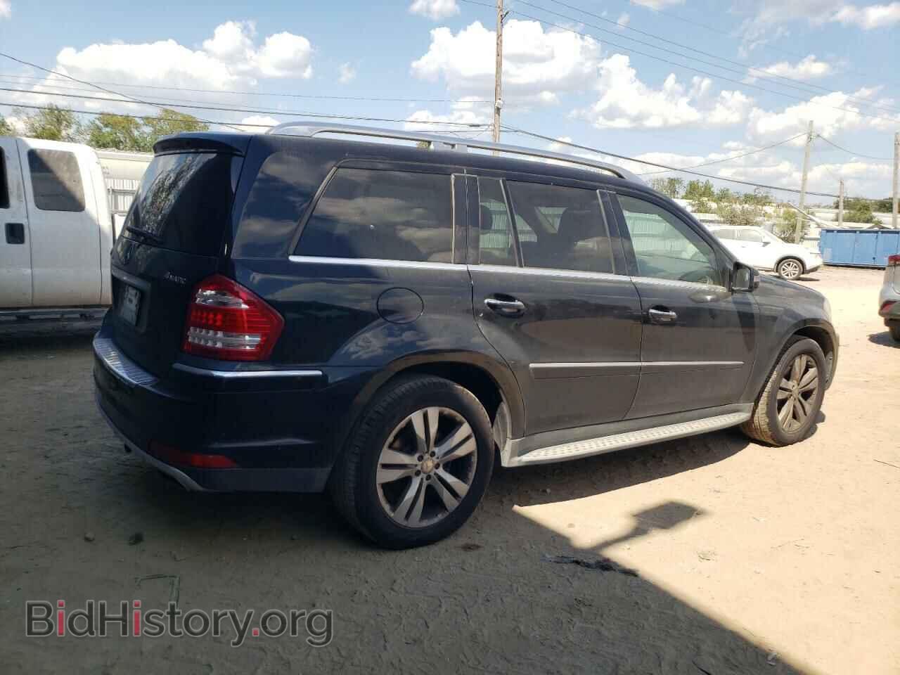 2011 MERCEDES-BENZ GL-CLASS - VIN: 4JGBF7BE8BA736217 - Фото 3