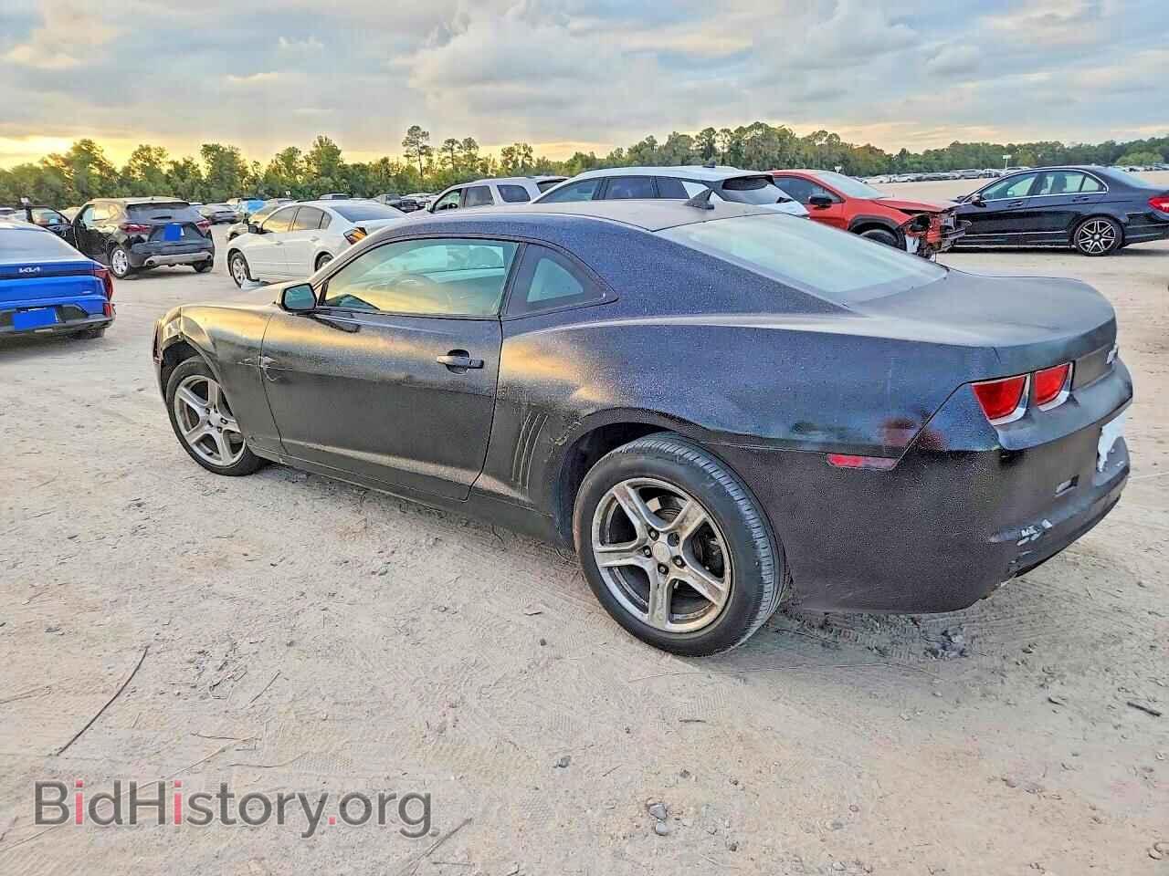 2011 CHEVROLET CAMARO - VIN: 2G1FB1ED0B9101921 - Photo 2