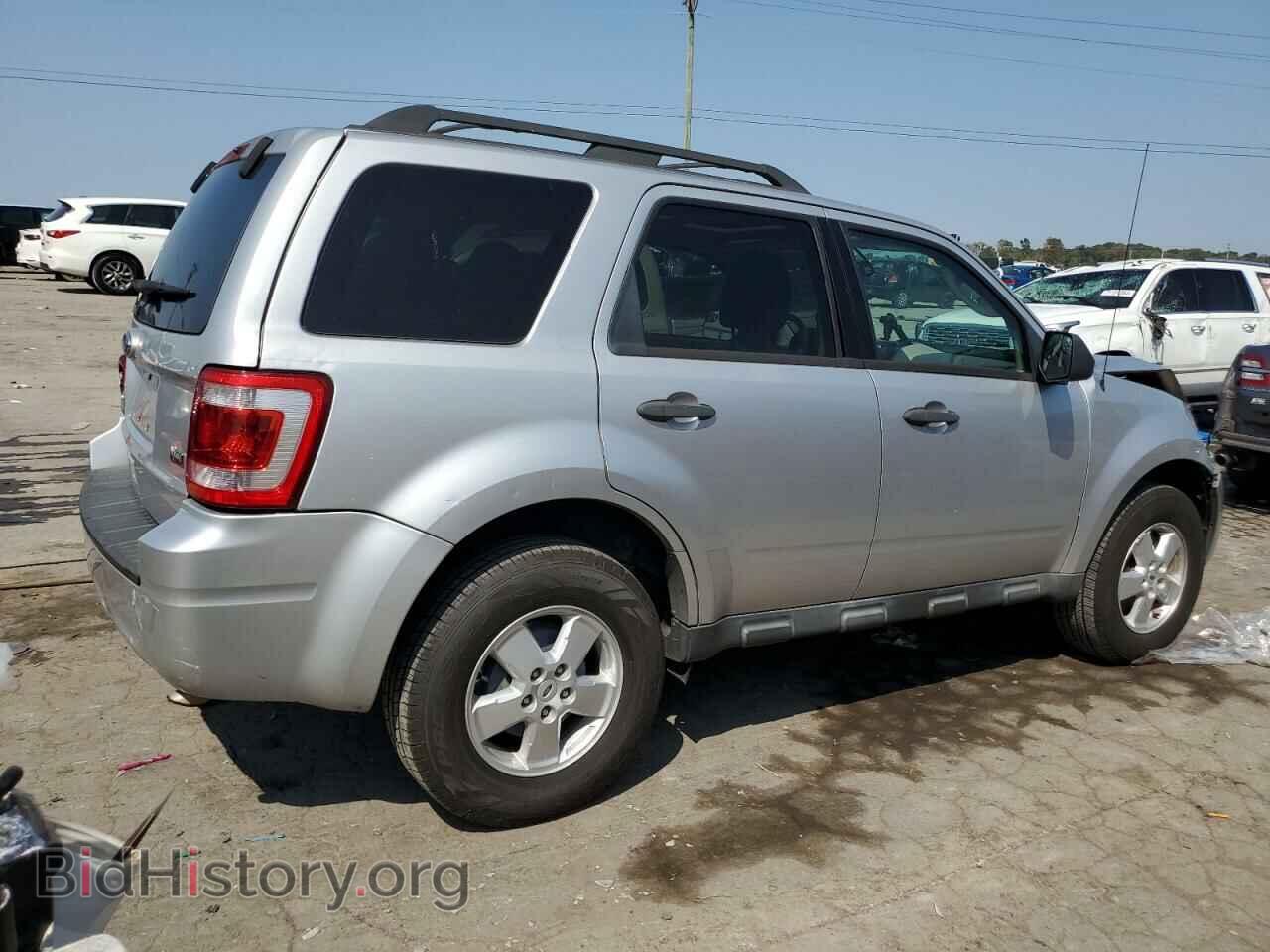 2010 FORD ESCAPE - VIN: 1FMCU0DG6AKA30744 - Фото 3