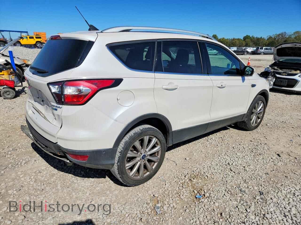 2018 FORD ESCAPE - VIN: 1FMCU9J90JUD42606 - Фото 3