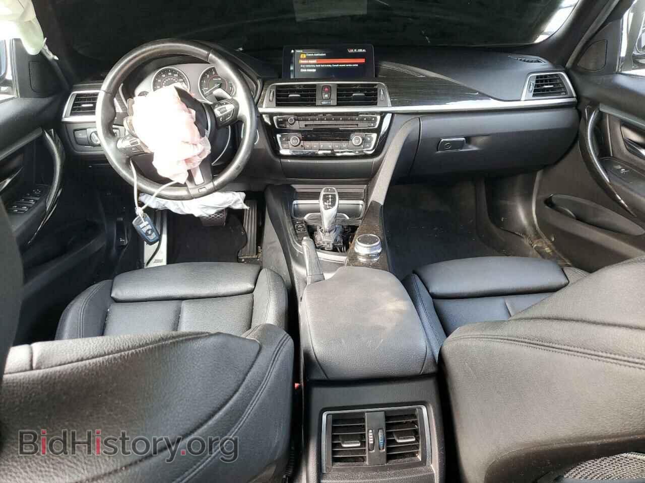 2018 BMW 3 SERIES - VIN: WBA8D9C50JEB35082 - Photo 8