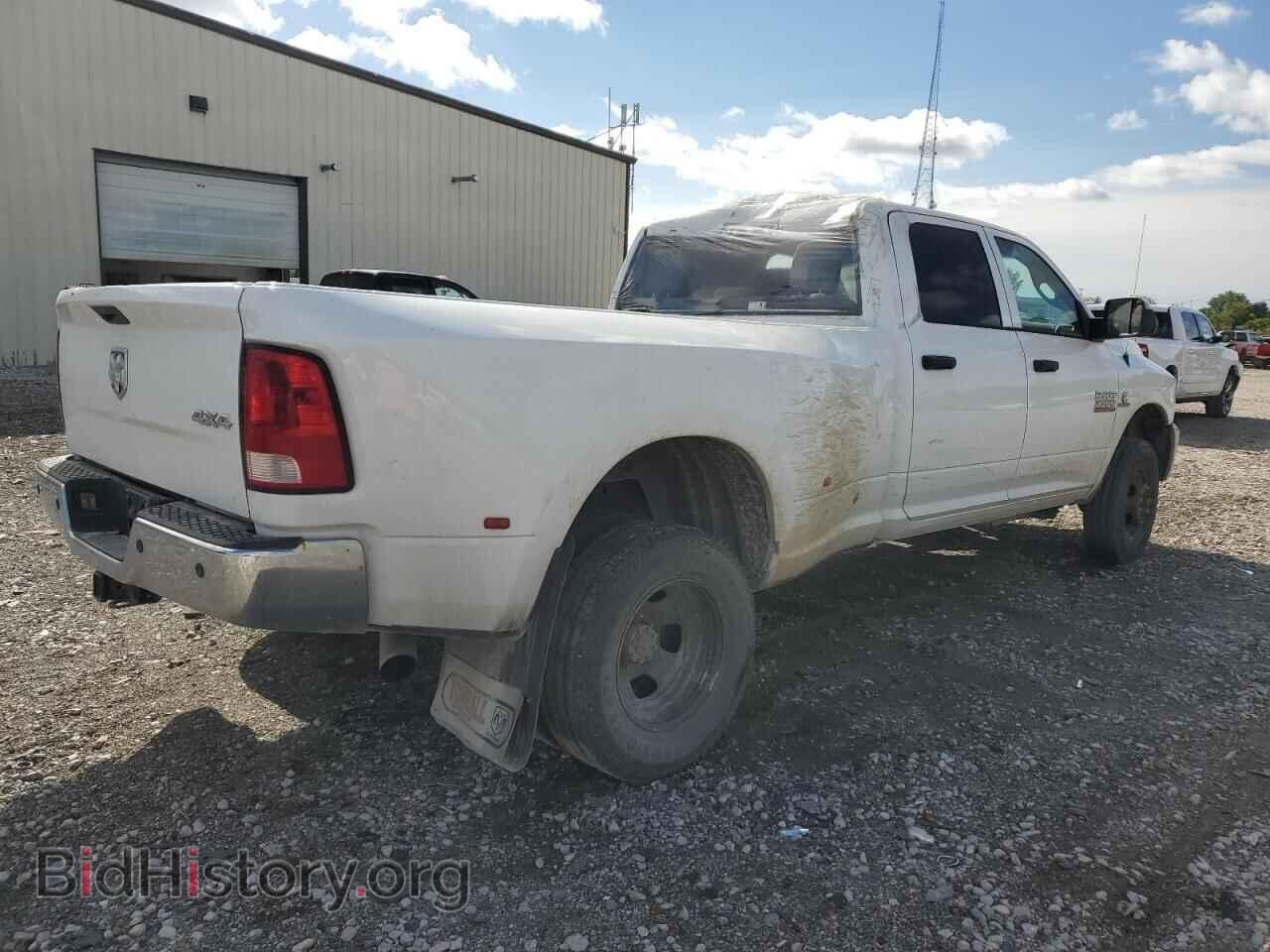 2017 RAM All Models - VIN: 3C63RRGLXHG650136 - Photo 3