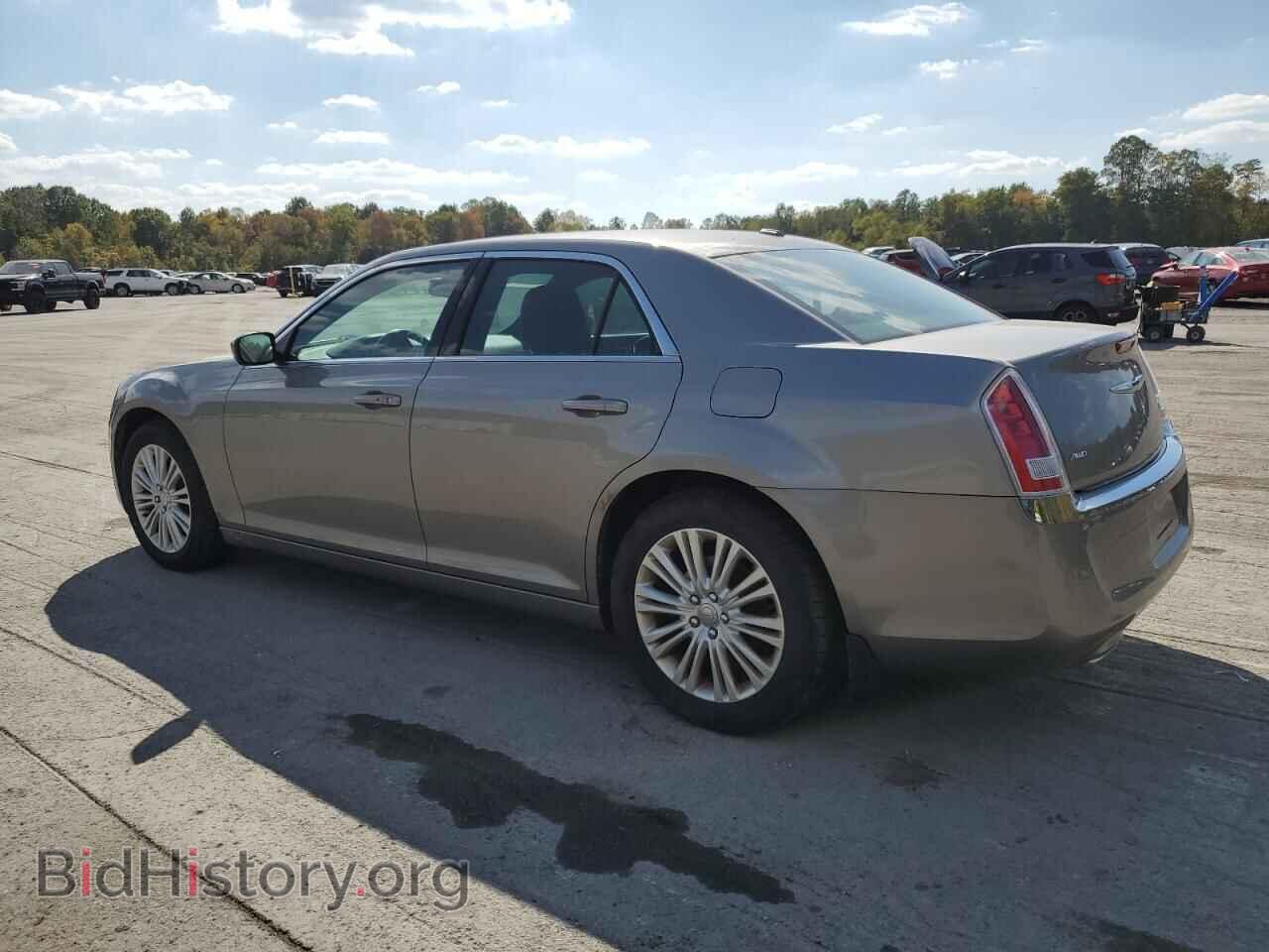 2014 CHRYSLER 300 - VIN: 2C3CCARG8EH321513 - Фото 2