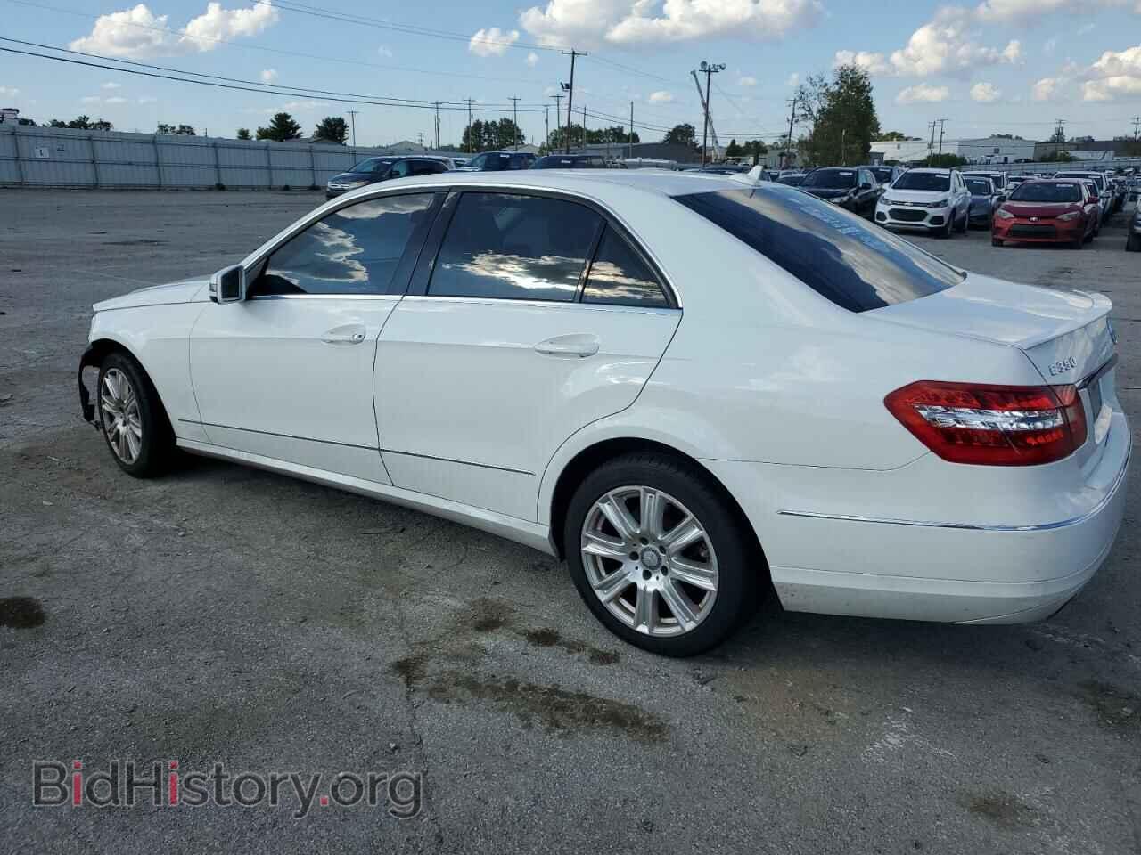 2013 MERCEDES-BENZ E-CLASS - VIN: WDDHF8JB7DA751456 - Фото 2
