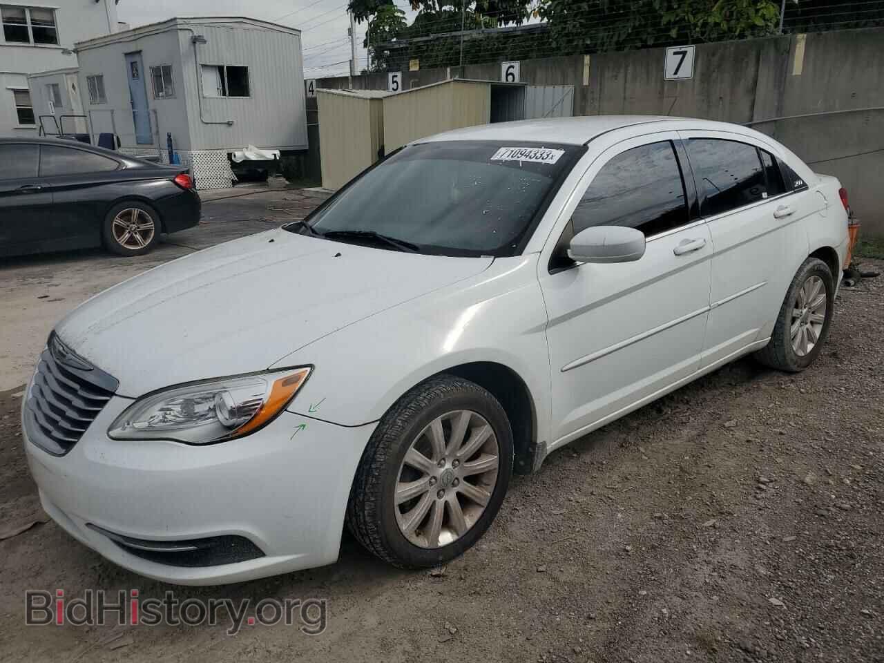 Photo 1C3CCBBB5DN714394 - CHRYSLER 200 2013