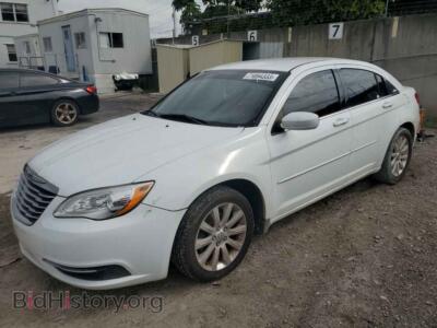 2013 Chrysler 200 200 Tourin, белый — VIN 1C3CCBBB5DN714394, Copart