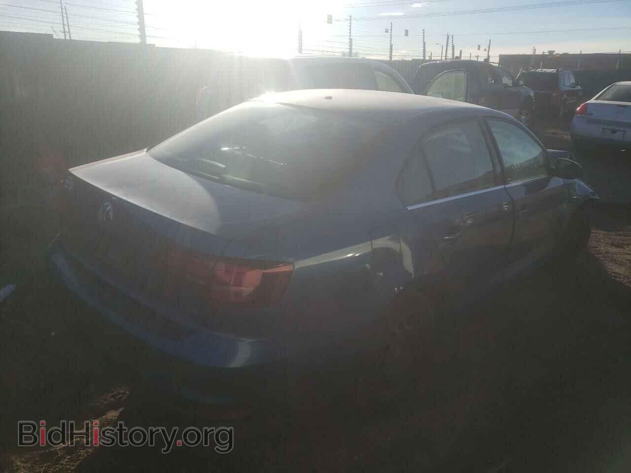 2017 VOLKSWAGEN JETTA - VIN: 3VW2B7AJ0HM214382 - Фото 3
