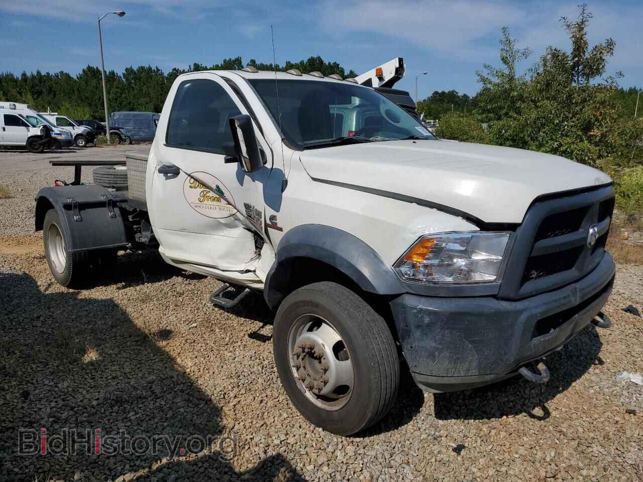 2018 RAM All Models - VIN: 3C7WRMALXJG147300 - Photo 4