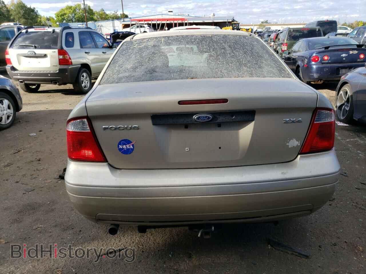 2006 FORD FOCUS - VIN: 1FAFP34NX6W200439 - Фото 6