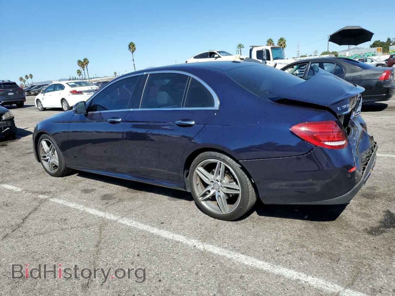 2017 MERCEDES-BENZ E-CLASS - VIN: WDDZF4JB0HA220876 - Фото 2