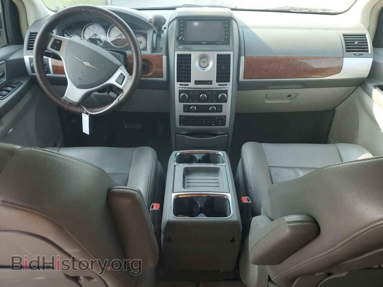 2008 CHRYSLER MINIVAN - VIN: 2A8HR54P38R754064 - Фото 8