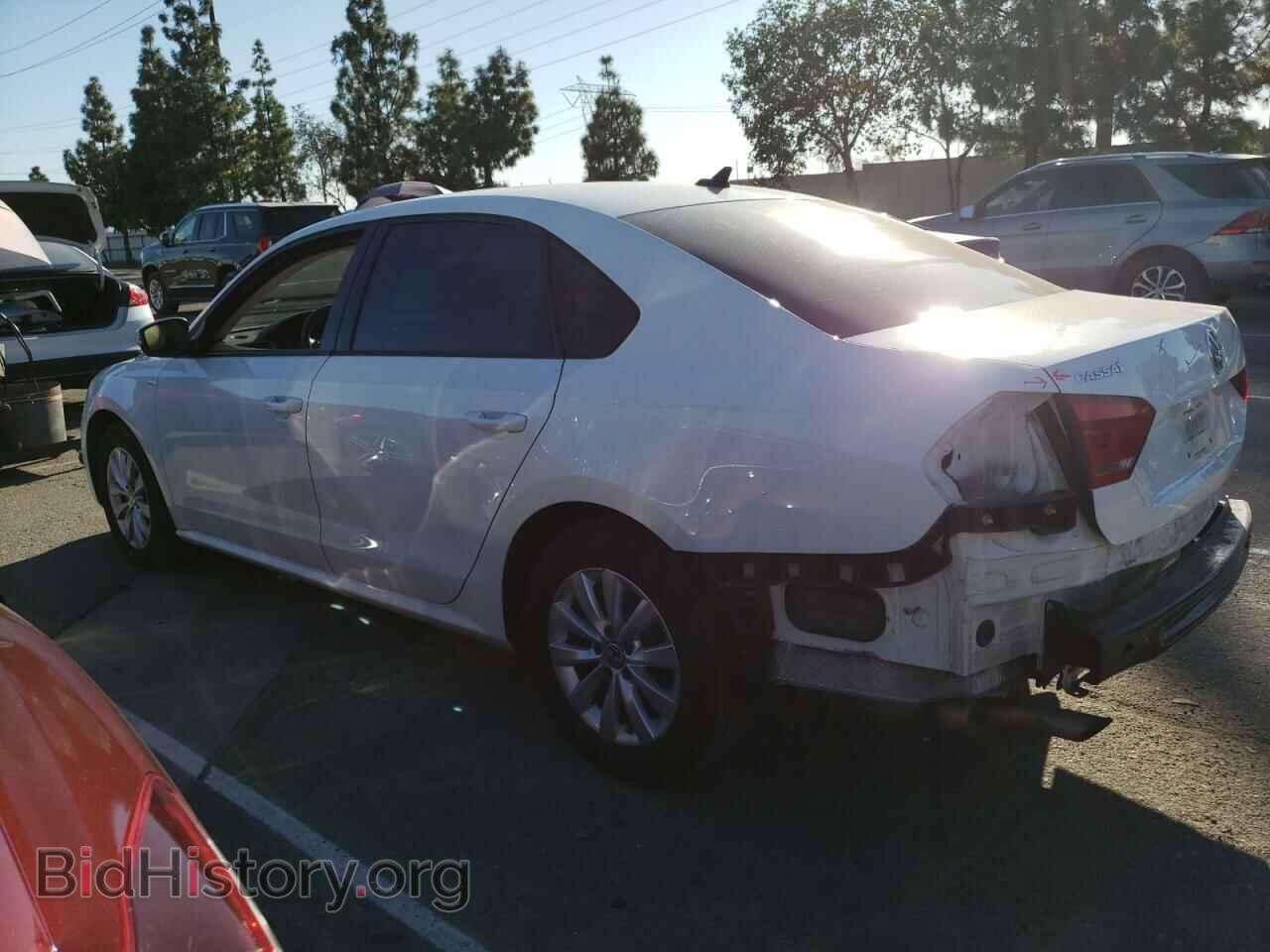 2014 VOLKSWAGEN PASSAT - VIN: 1VWAT7A3XEC087695 - Фото 2