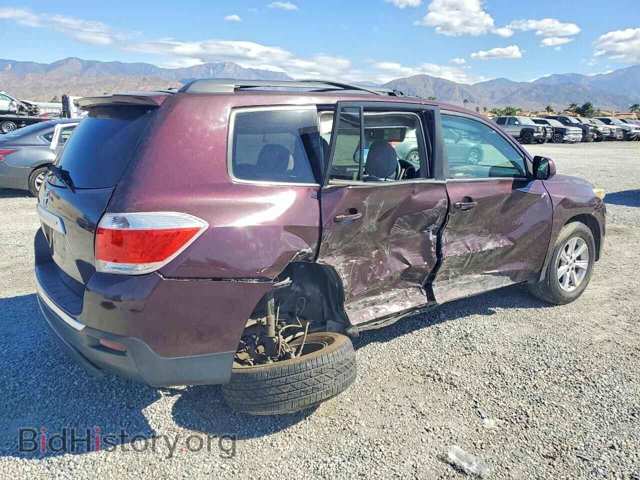 2011 TOYOTA HIGHLANDER - VIN: 5TDZK3EH4BS028739 - Photo 3