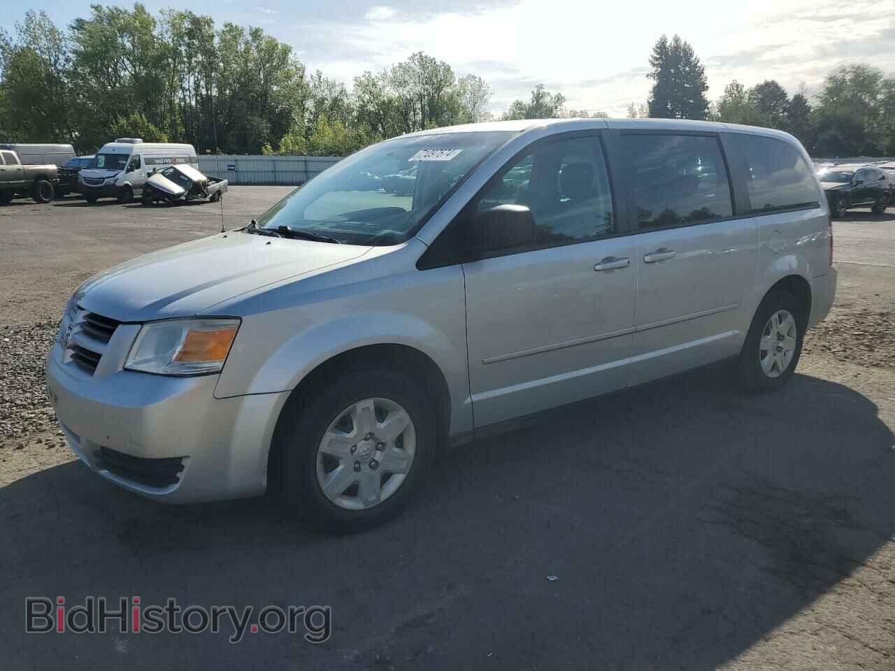 Photo 2D4RN4DE4AR107424 - DODGE CARAVAN 2010