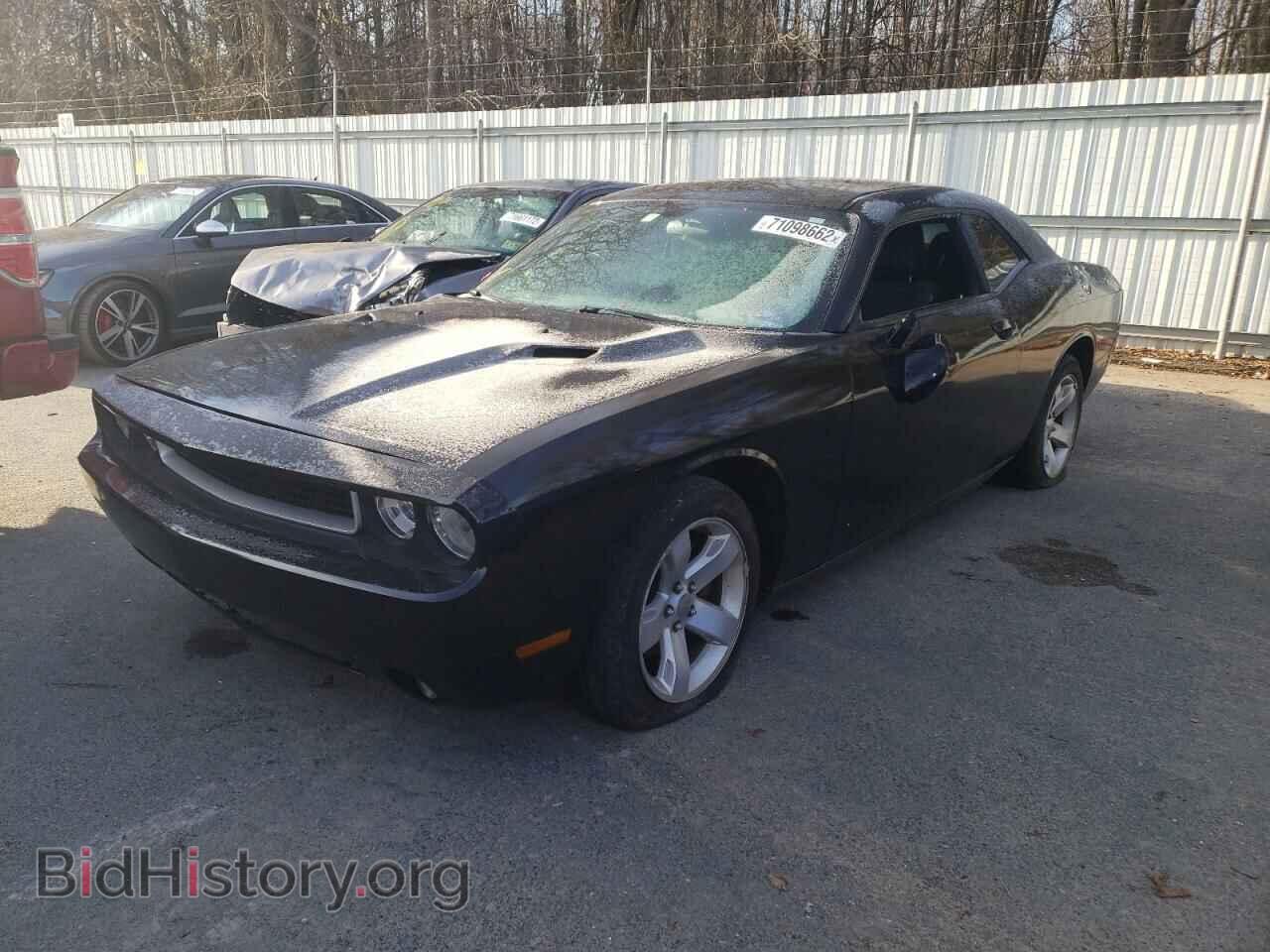 Photo 2C3CDYAGXCH142761 - DODGE CHALLENGER 2012