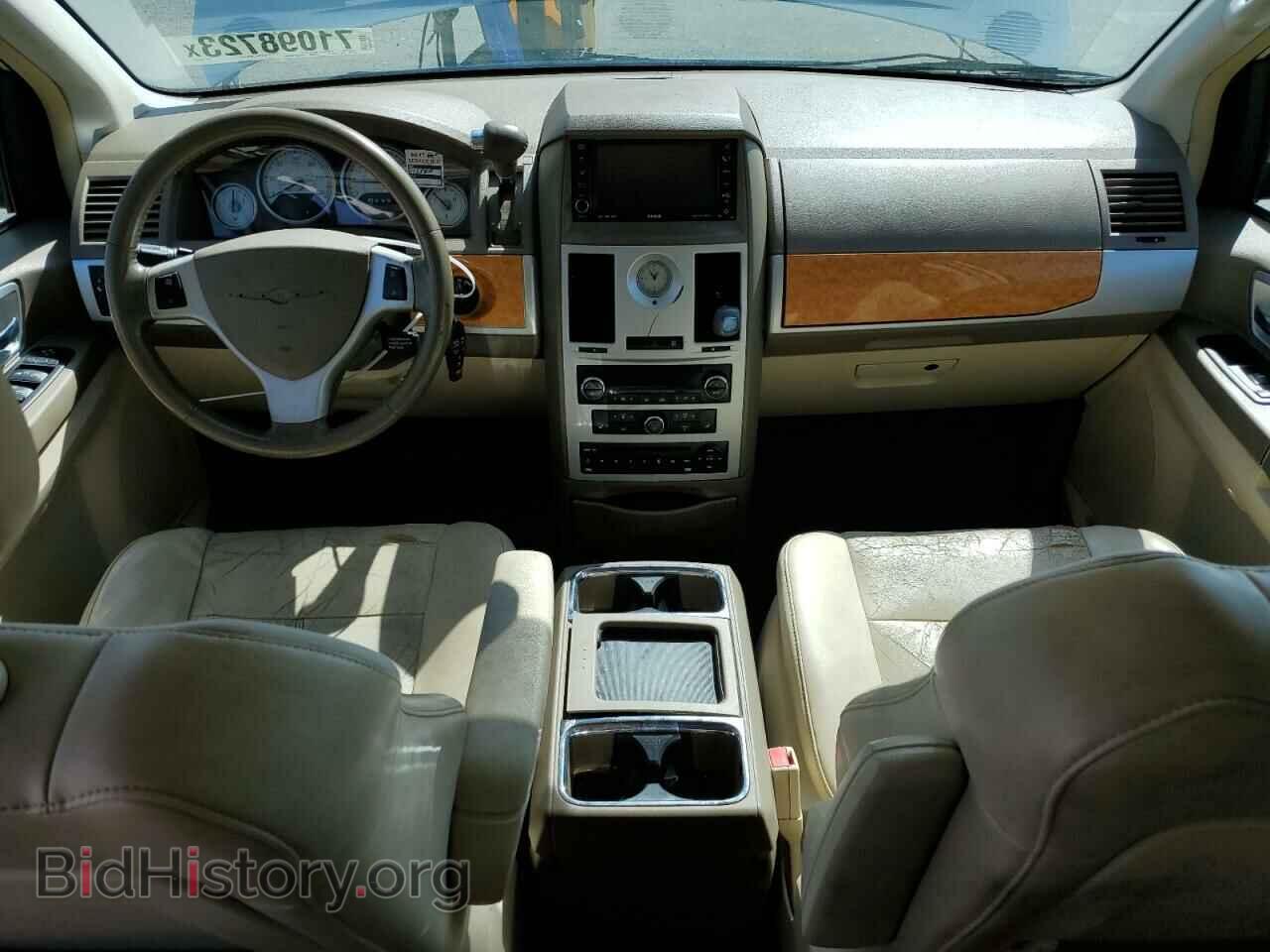 2010 CHRYSLER MINIVAN - VIN: 2A4RR7DX4AR448742 - Фото 8