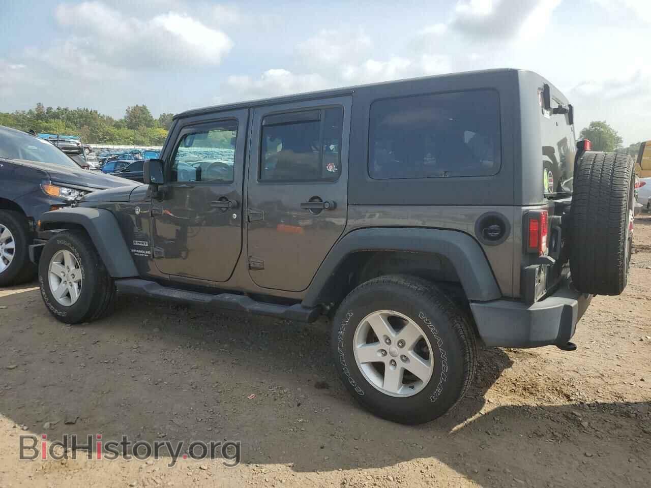 2017 JEEP WRANGLER - VIN: 1C4BJWDG3HL592147 - Фото 2