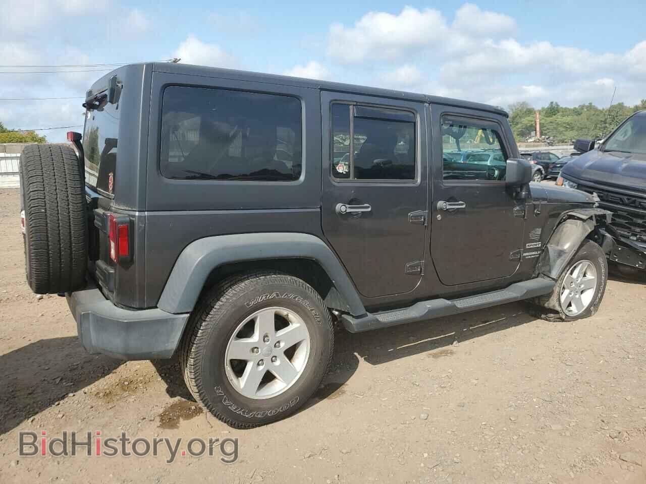 2017 JEEP WRANGLER - VIN: 1C4BJWDG3HL592147 - Фото 3