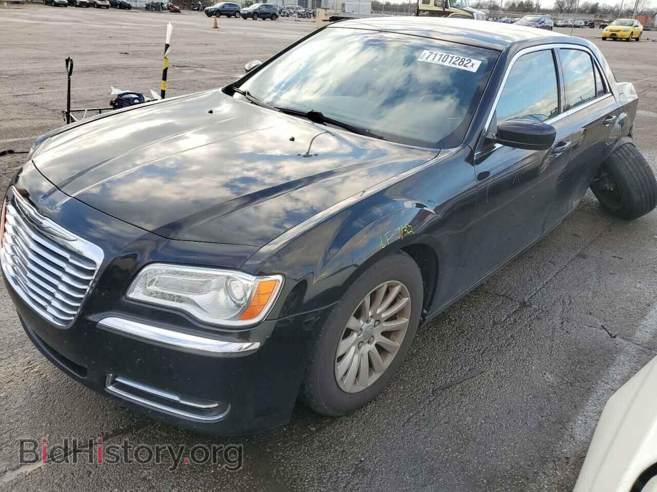 Фотография 2C3CCAAG4CH235284 - CHRYSLER 300 2012