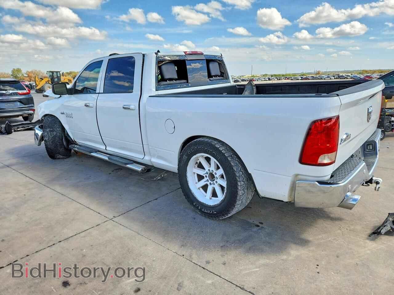 2017 RAM 1500 - VIN: 1C6RR6TT0HS601650 - Фото 2