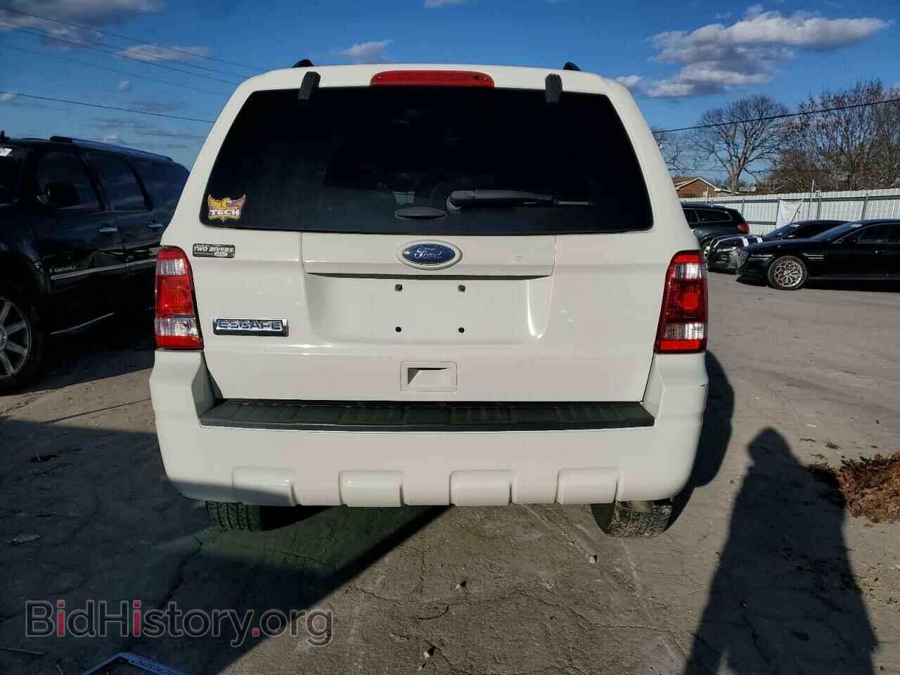 2011 FORD ESCAPE - VIN: 1FMCU0D79BKC19180 - Фото 6