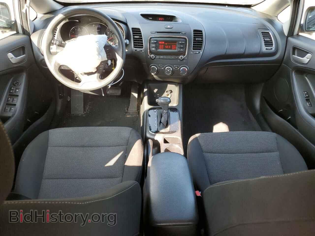 2017 KIA FORTE - VIN: 3KPFK4A73HE100510 - Фото 8