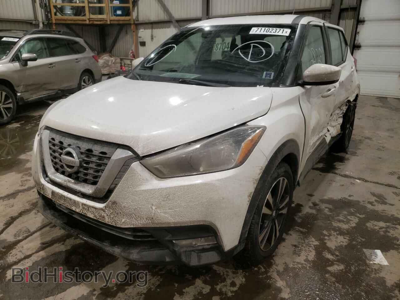 2019 NISSAN KICKS - VIN: 3N1CP5CU3KL503129 - Фото 2