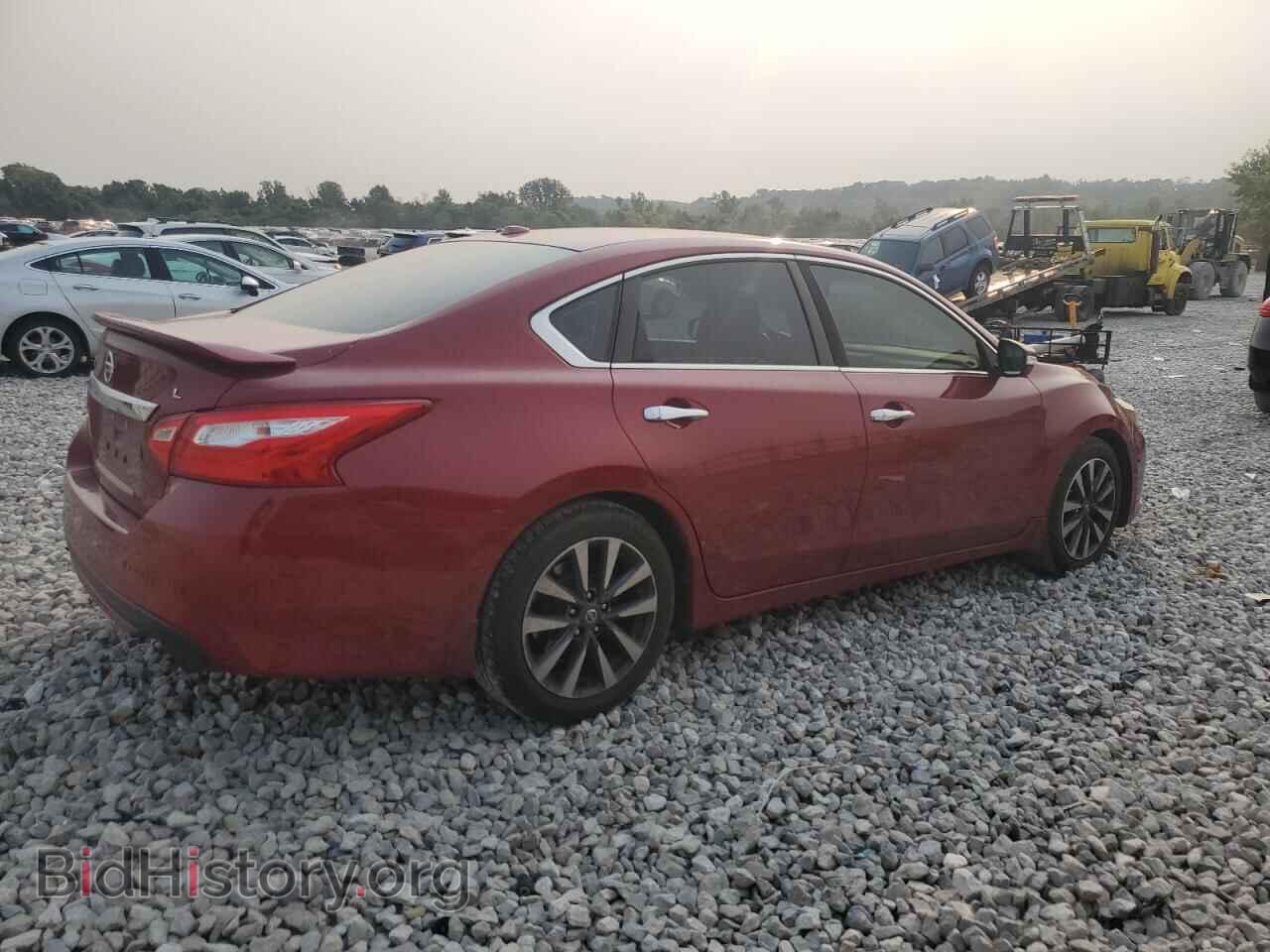 2017 NISSAN ALTIMA - VIN: 1N4AL3AP1HC280049 - Фото 3