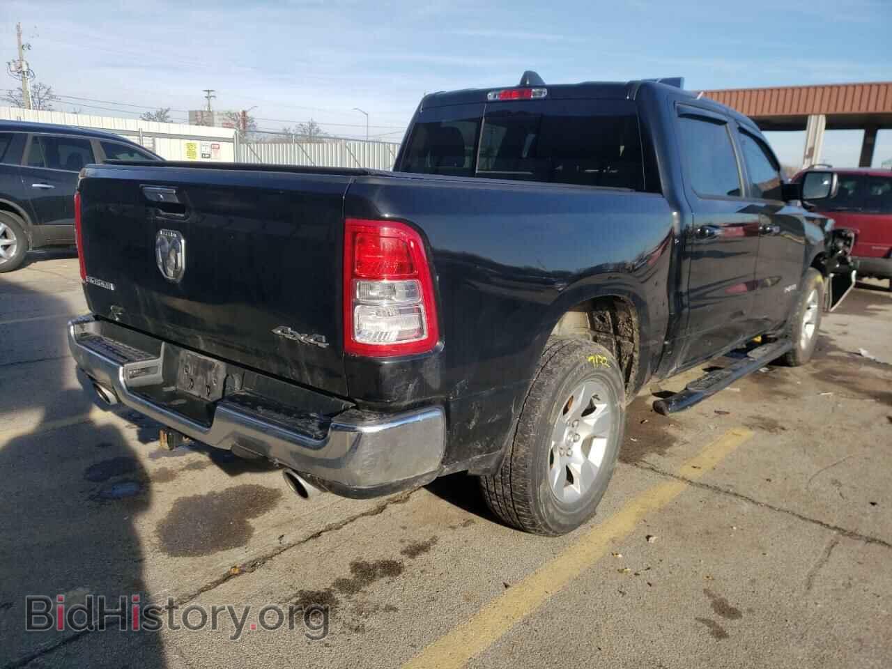 2019 RAM 1500 - VIN: 1C6SRFFT9KN728304 - Фото 4