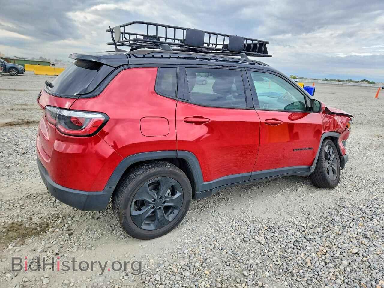 2019 JEEP COMPASS - VIN: 3C4NJDBB7KT753992 - Фото 3